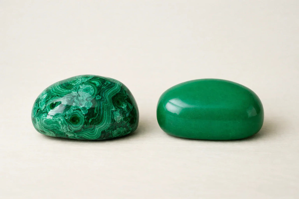 Malachite naturelle ou reconstituée — Lithothérapie & Pierres Naturelles Luuckk