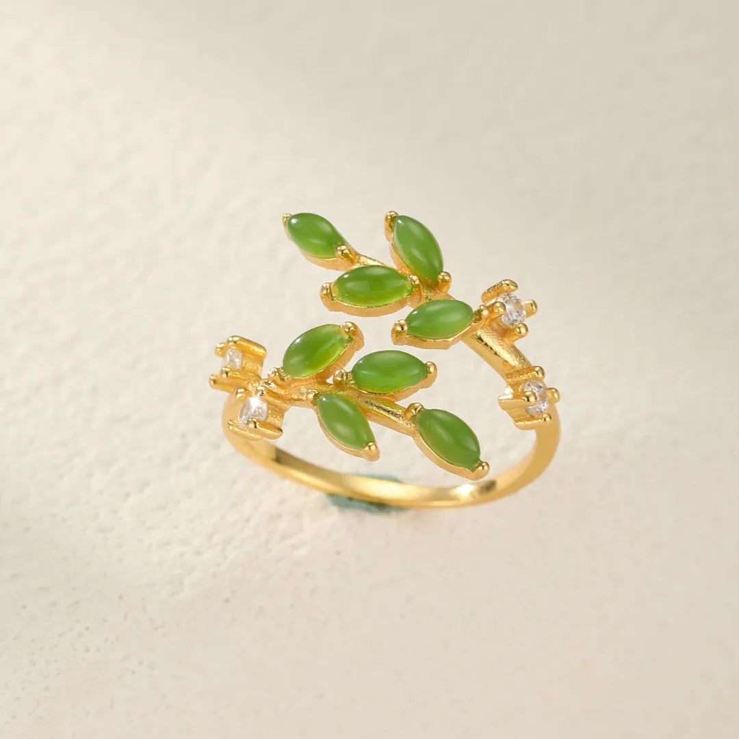 Jade Ring "Nature Charm" Gold-Plated Silver