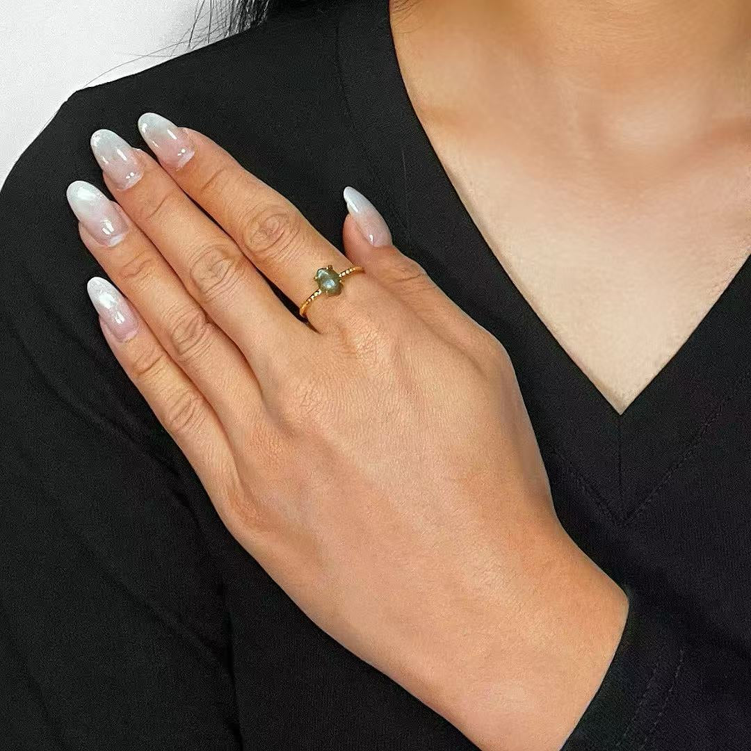 Labradorite Ring "Delicate Sparkle" Gold-Plated Silver 14K