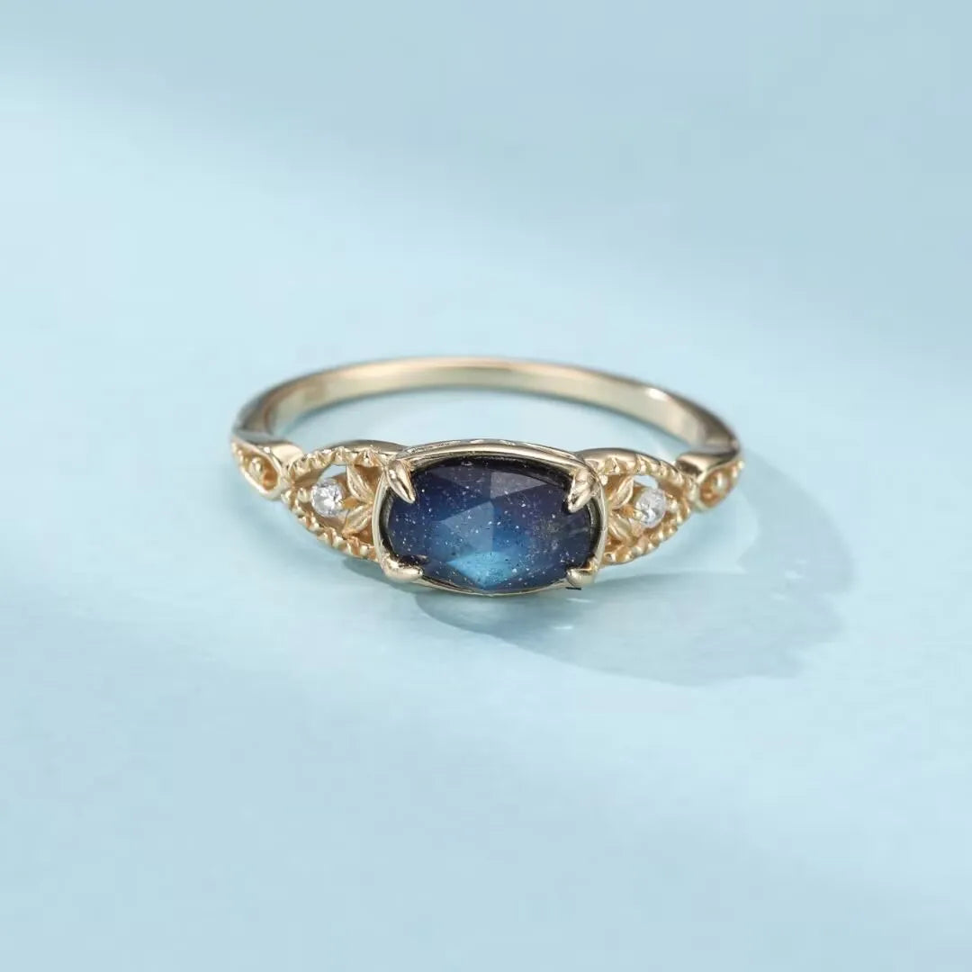 Labradorit- und Lapislazuli-Ring "Astraltraum" vergoldet