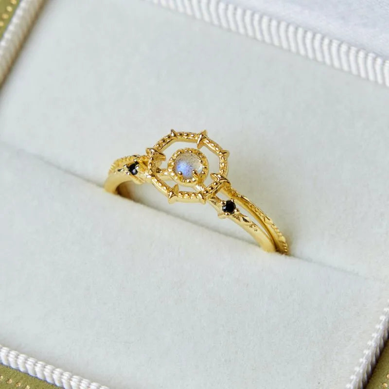 Labradorite Ring "Queen of Stars" Gold-Plated Silver