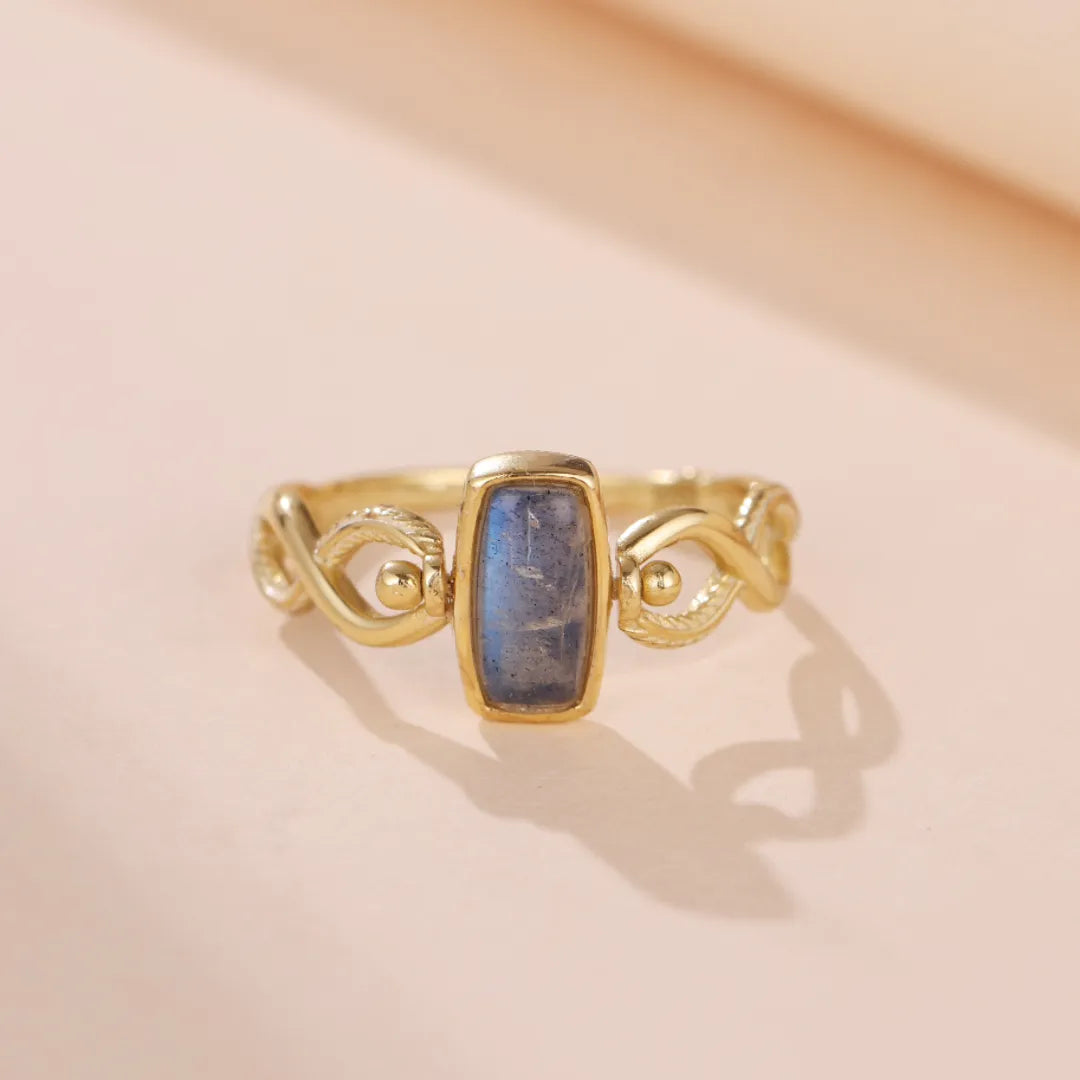 Lapis Lazuli und Labradorit Ring "Goldener Horizont" Vergoldetes Silber
