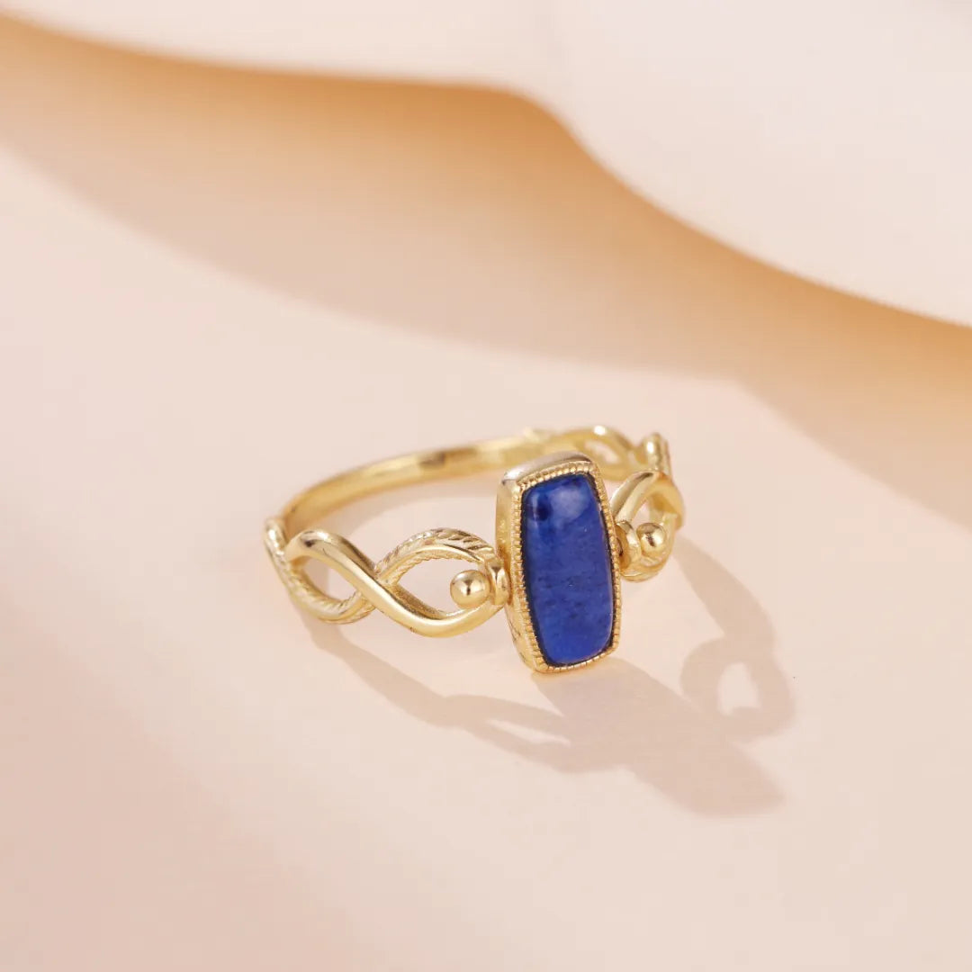 Lapis Lazuli und Labradorit Ring "Goldener Horizont" Vergoldetes Silber