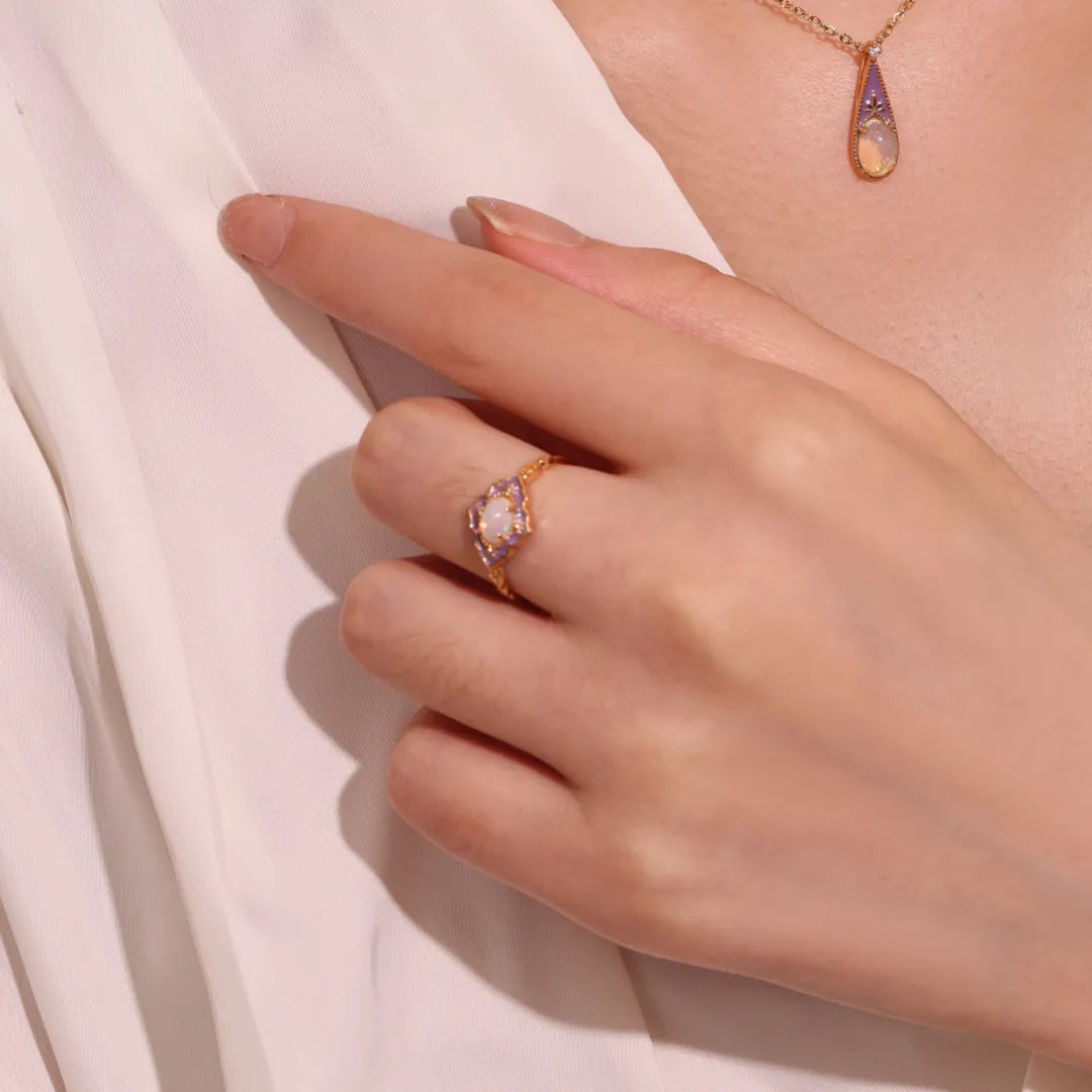 Opalring "Wunder Lila" Goldsilber