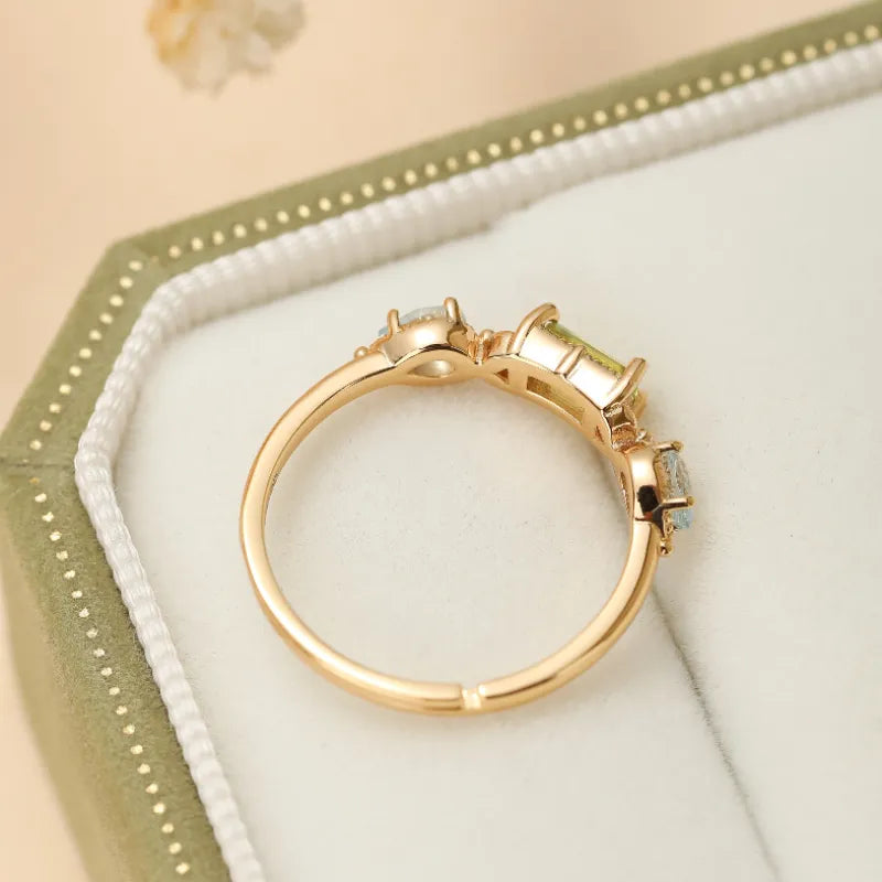 Peridot- und Topasring "Geometrische Raffinesse" vergoldetes Silber