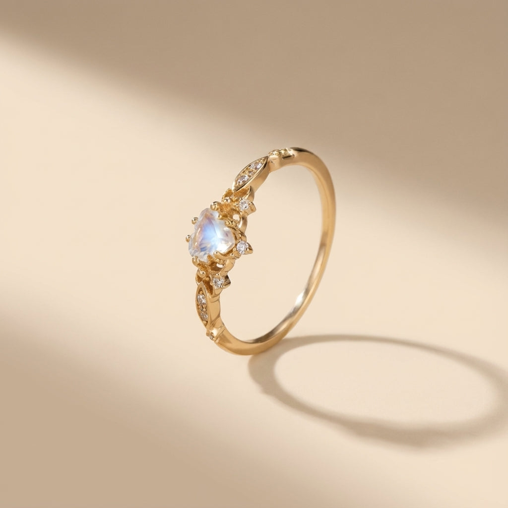 Ring Mondstein "Himmlische Königin" Vergoldet Silber