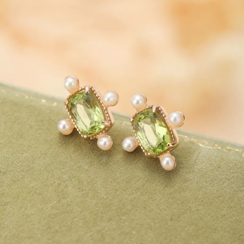 Peridot- und Perlenohrringe "Strahlende Anziehung" vergoldet Silber