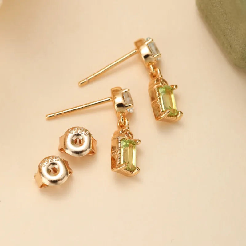 Peridot- und Topas-Ohrhänger "Geometrische Raffinesse" Vergoldetes Silber