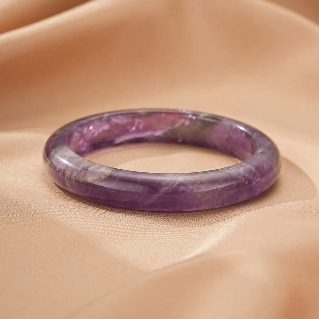 Armband aus Amethyst "Spirituelle Eleganz"
