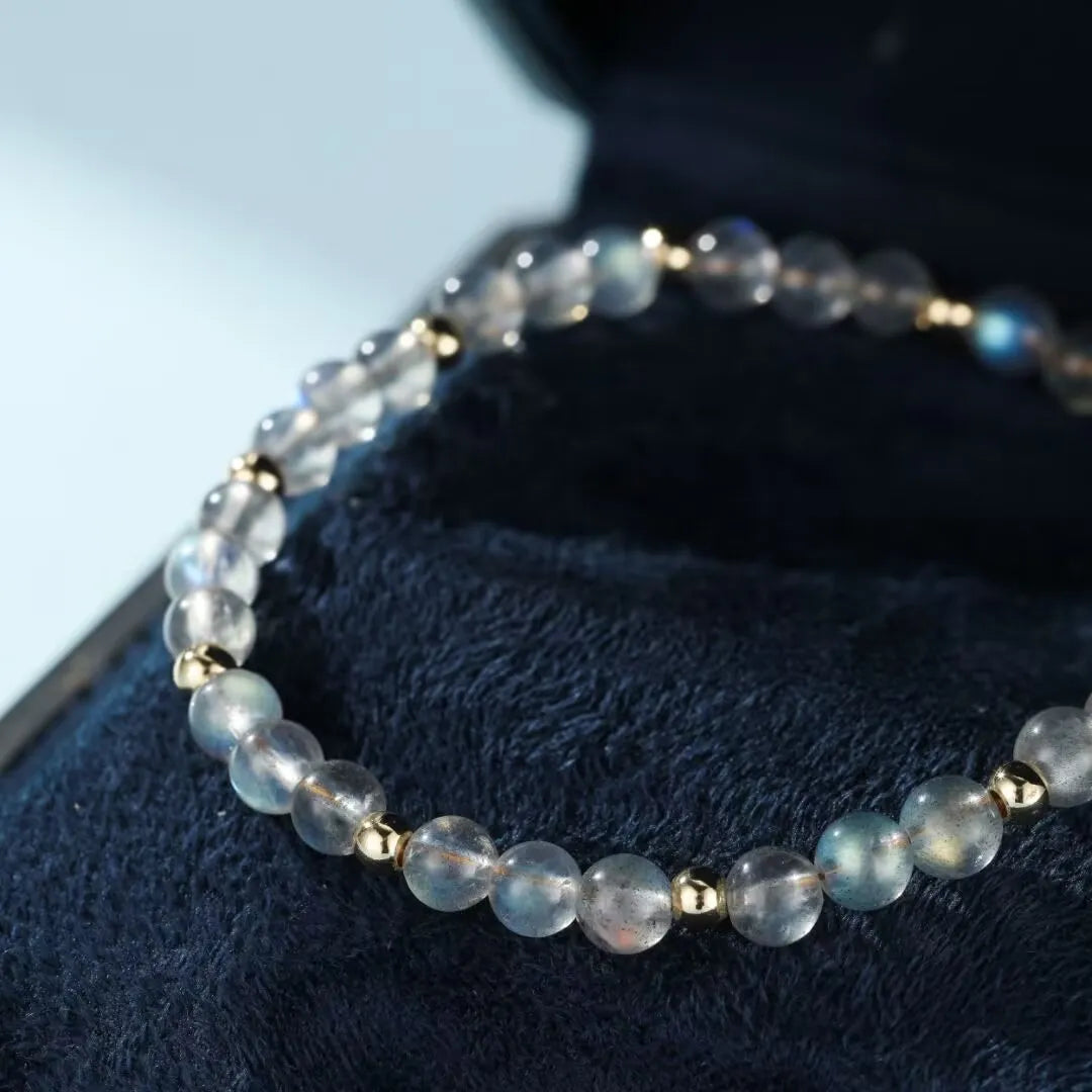 Labradorite Bracelet "Aurora Hues"