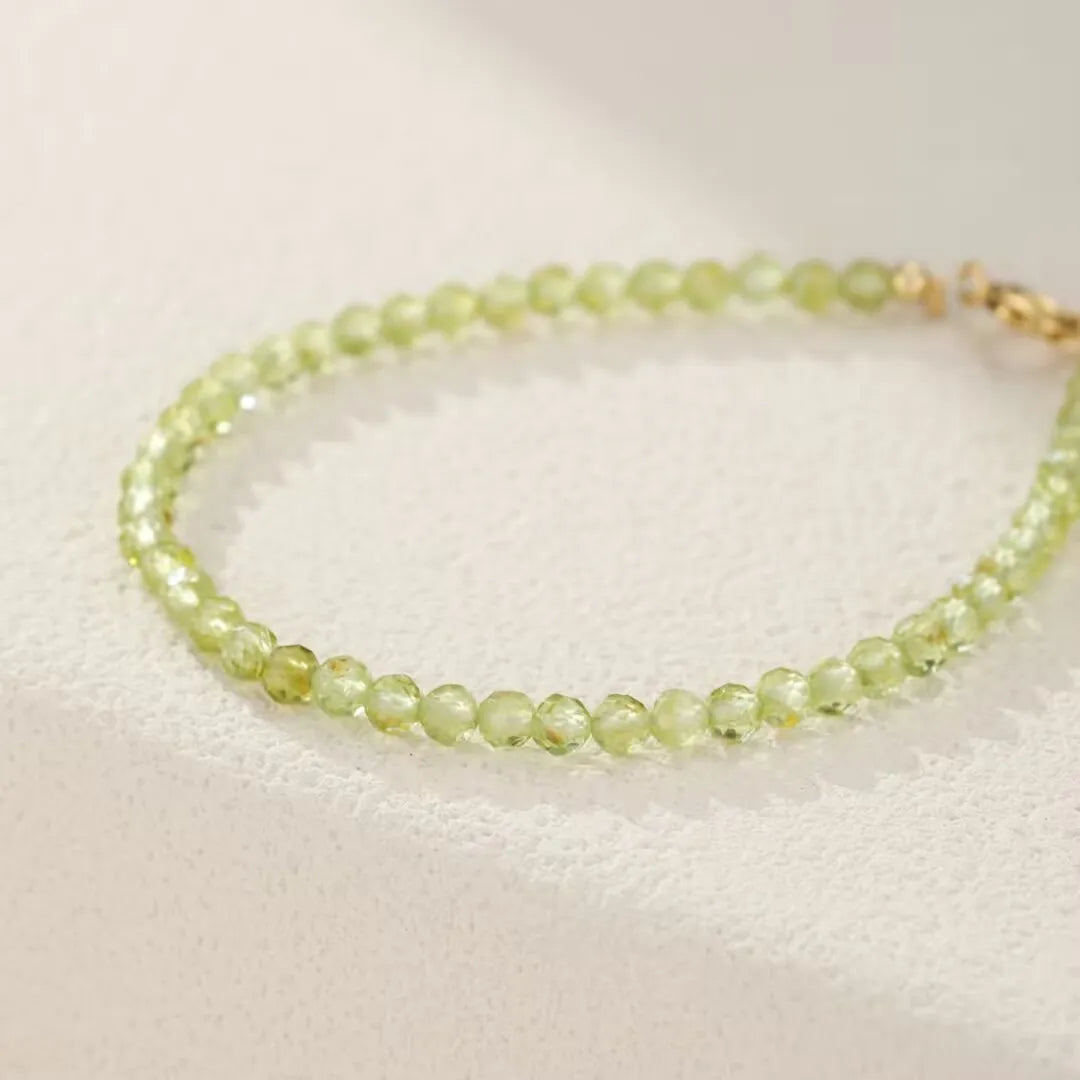 Peridot Bracelet "Green Freshness"