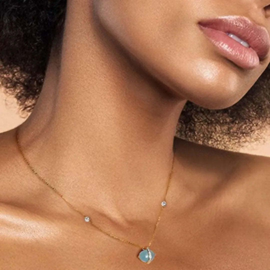 Halskette Aquamarin "Blaue Galaxie" Goldplattiert 14K