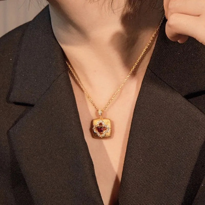 Carnelian Necklace "Floral Warmth" Gold-Plated Silver