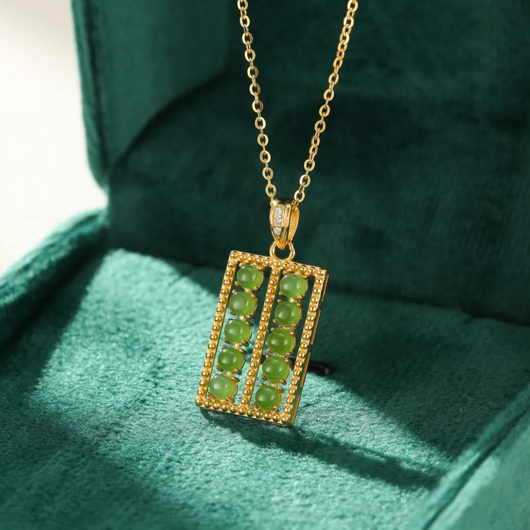 Jade Halskette "Ahnenweisheit" Gold Silber