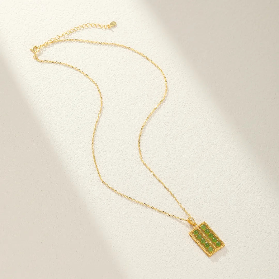 Jade Halskette "Ahnenweisheit" Gold Silber