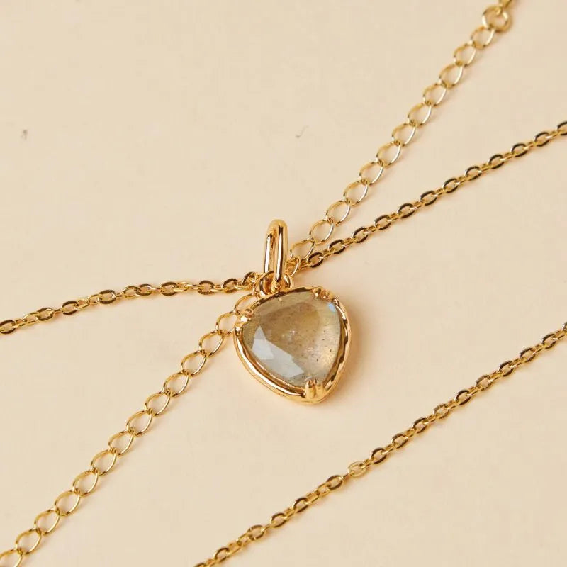 Labradorite Necklace "Protective Love" Gold-Plated Silver