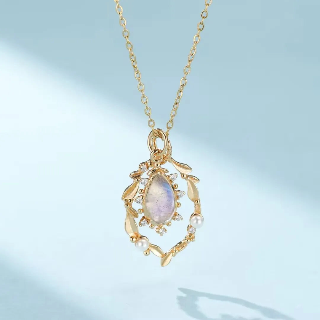 Labradorite and Pearl Necklace "Celestial Essence" Gold-Plated Silver