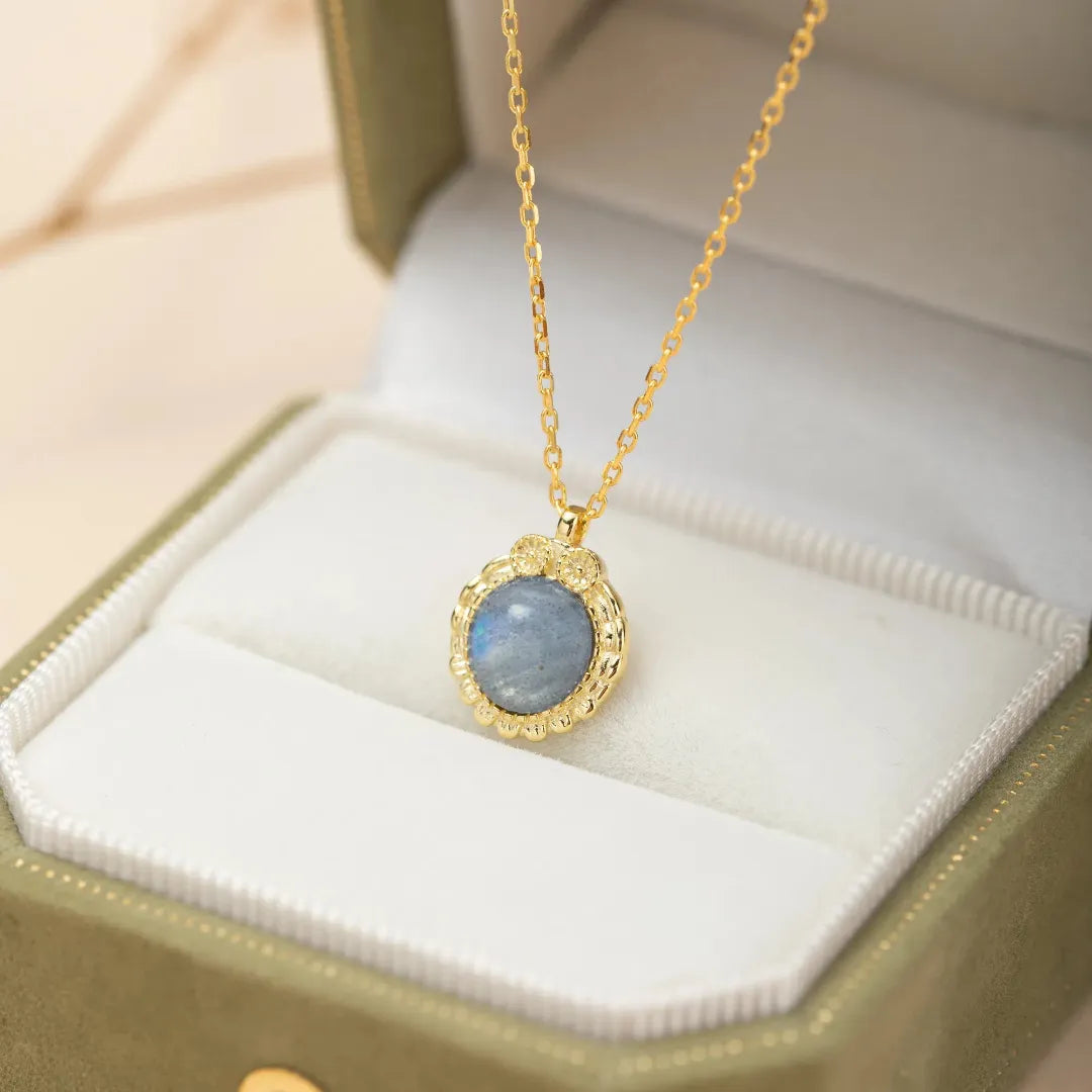 Labradorite Necklace "Antique Reflections" Gold-Plated Silver