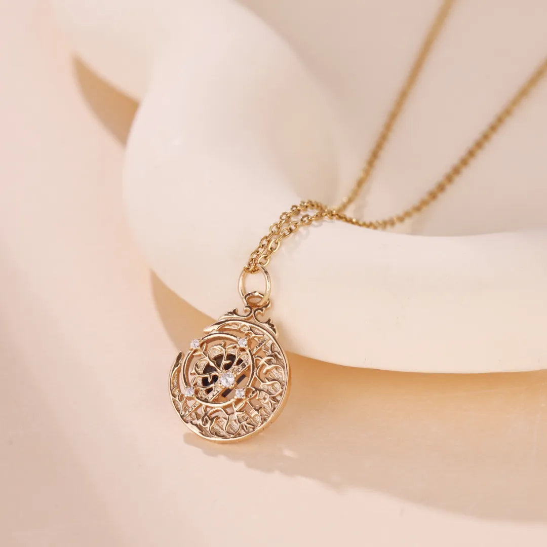 Halskette Lapis Lazuli "Schöne Mond" Vergoldetes Silber