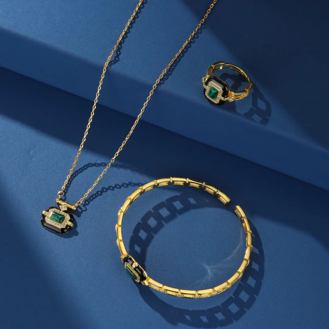 Malachitcollier "Aurore Nocturne" Vergoldet Gold