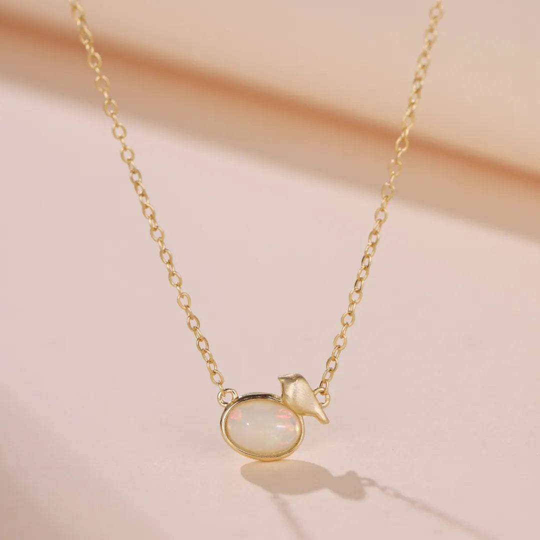 Halskette Opal "Mystische Reflexionen" Goldplattiert Silber