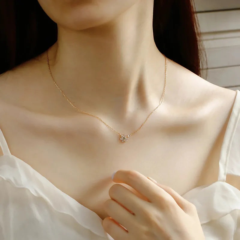 Peridot- und Topas-Halskette "Innere Gelassenheit" Vergoldetes Silber