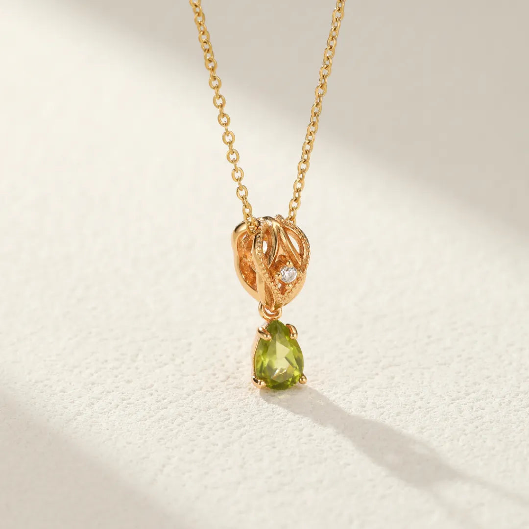 Peridot-Halskette "Tropfen des Charmes" Goldplattiert Silber