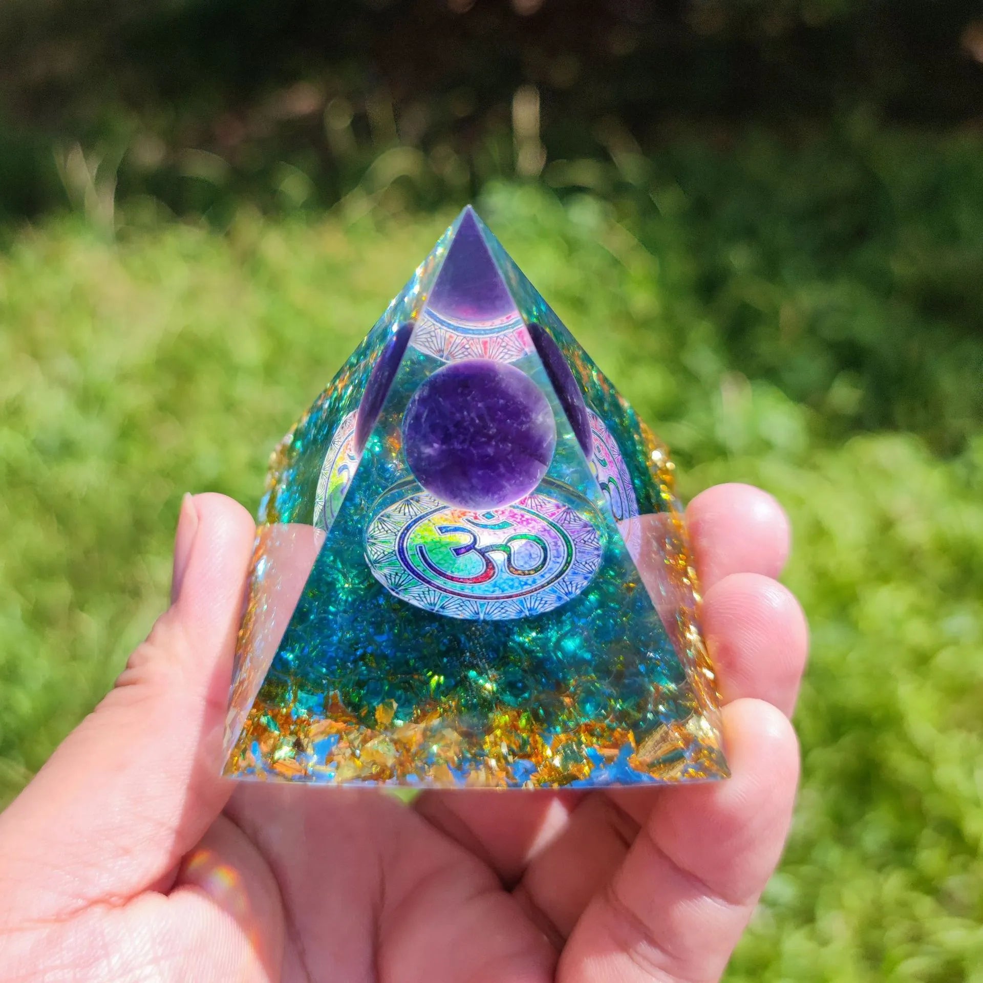 Tranquility - Orgonite Pyramid OM in Amethyst and Aquamarine