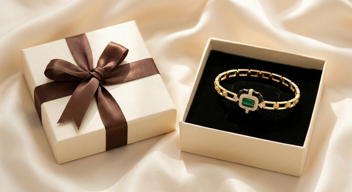 5 Raisons d'Offrir un Bijou en Malachite à Vos Proches