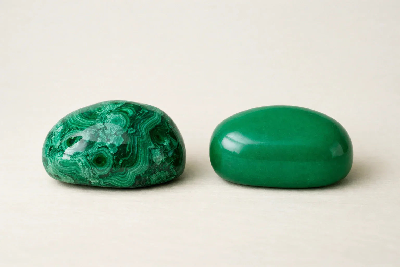 Malachite naturelle ou reconstituée : comment savoir si votre pierre est vraie ?