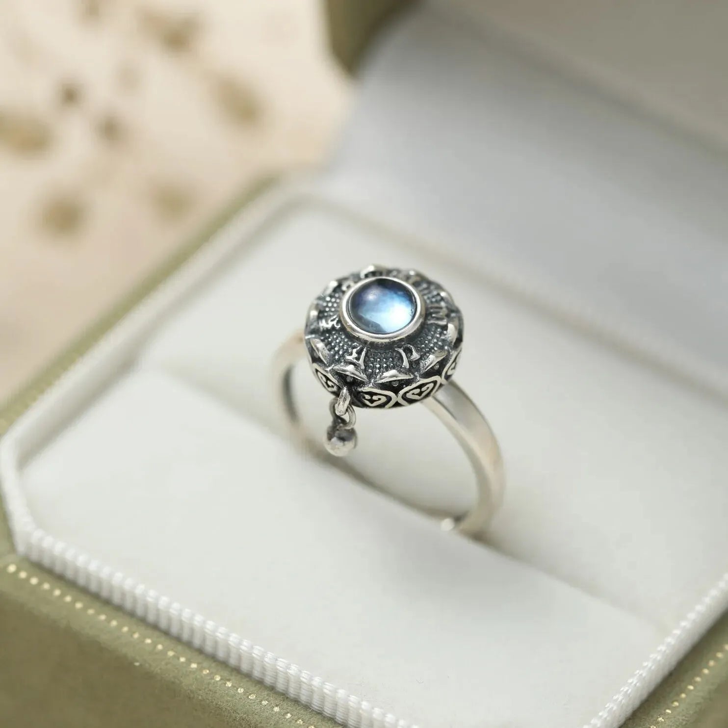 Aquamarine Lotus Ring "Calm Sweetness" Silver