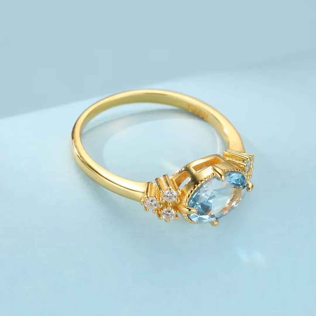 Aigue Marine Ring "Rayons Marins" Goldplattiertes Silber