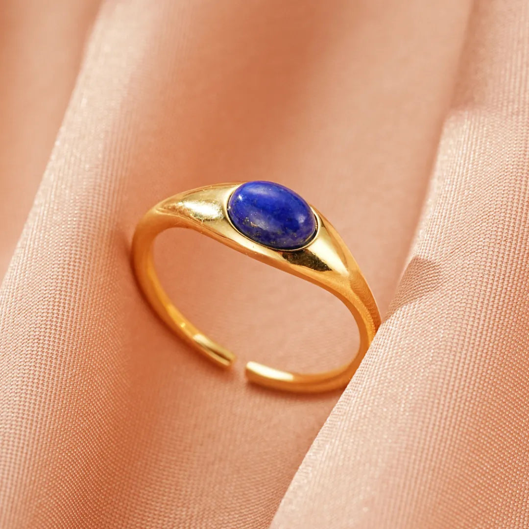 Lapis Lazuli Ring "Mystery Star" Silver