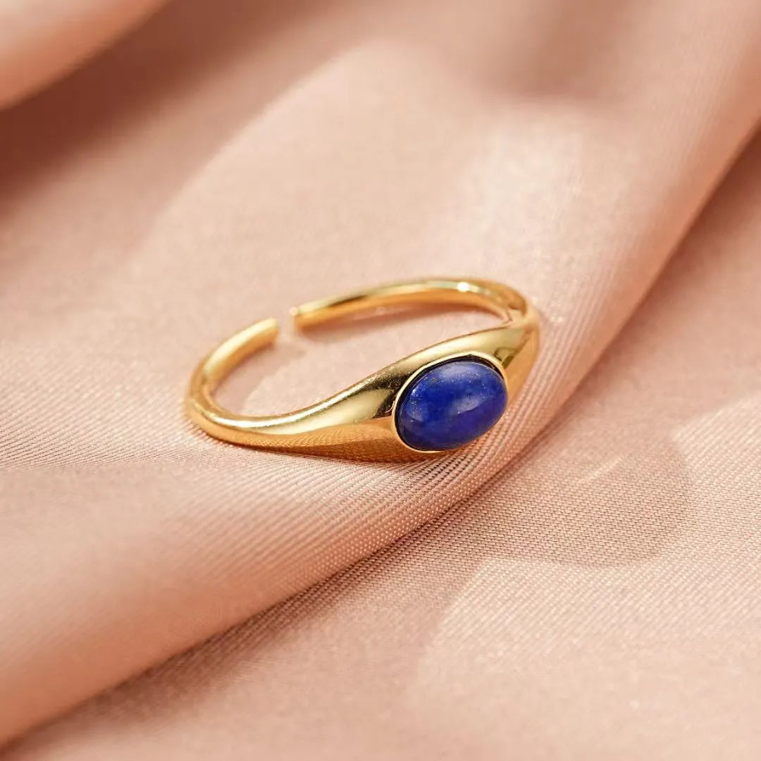 Lapis Lazuli Ring "Mystery Star" Silver