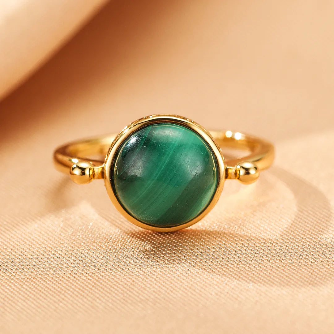 Anillo de Malaquita "Aura Antigua" Plata Dorada Oro