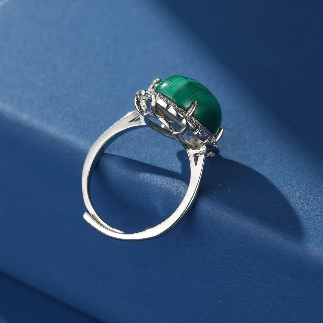 Malachite Ring "Vintage Charm" Silver