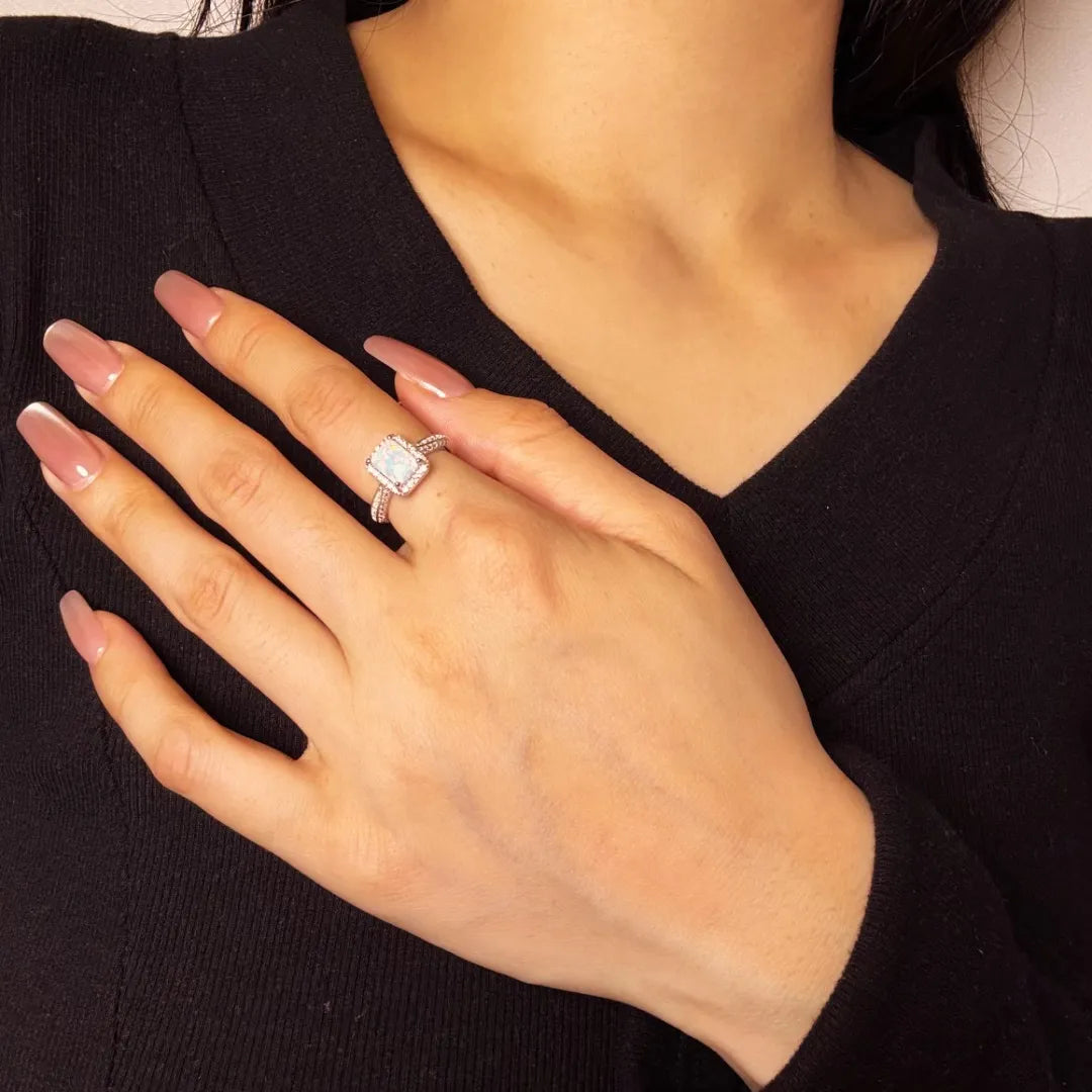 Opal Ring "Royal Reflection" Silver