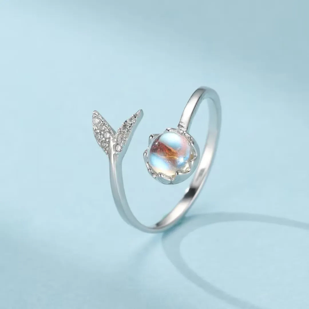 Moonstone Ring "Morning Softness" Silver