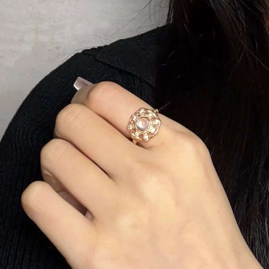 Ring Mondstein "Verzaubernder Glanz" Vergoldet Silber