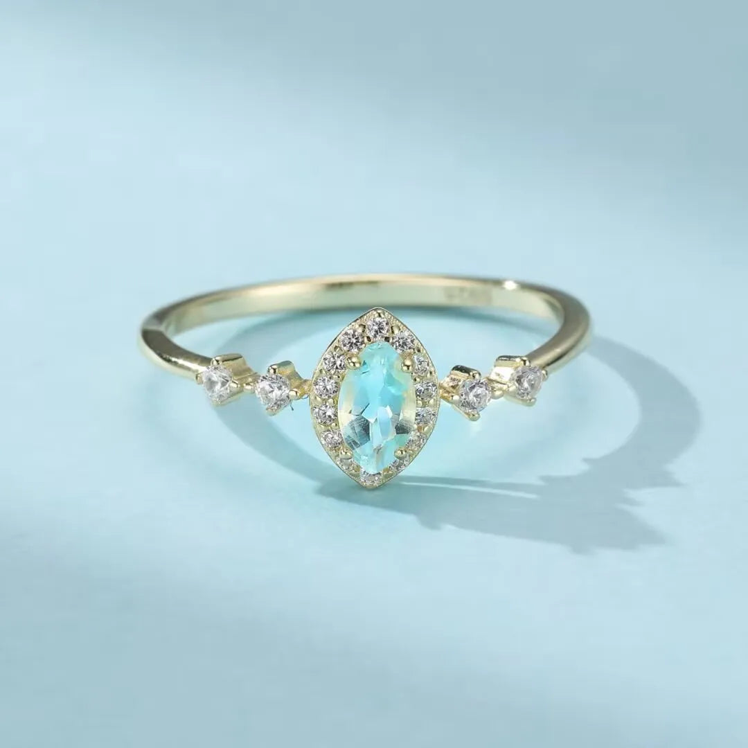 Topaz Ring "Blue Sparkle" Silver