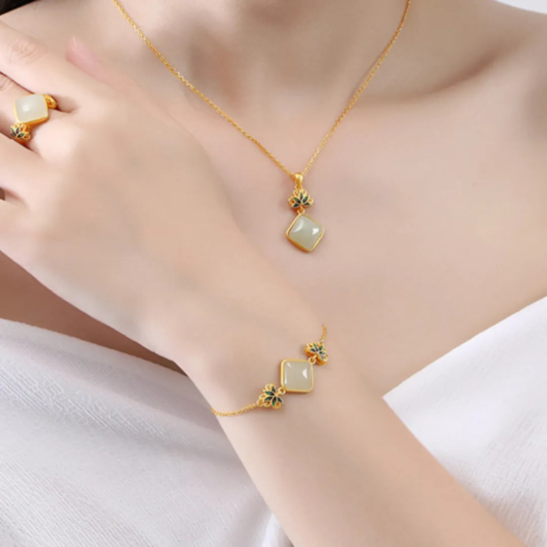 White Jade Necklace "Celestial Lotus" Gold-Plated Silver