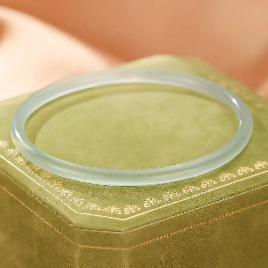 Armband aus Chalcedon "Aquatische Frische"