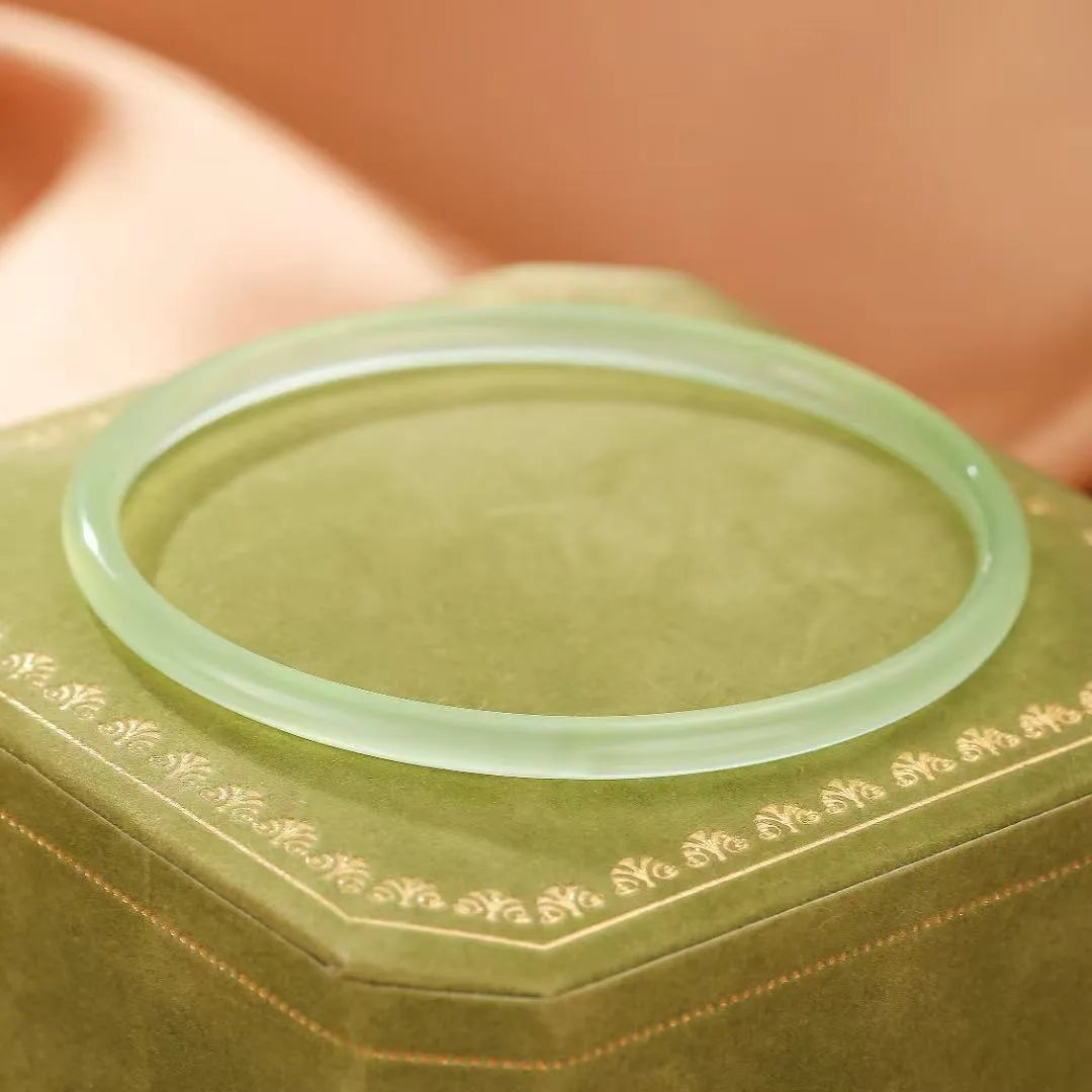 Armband aus Chalcedon "Aquatische Frische"