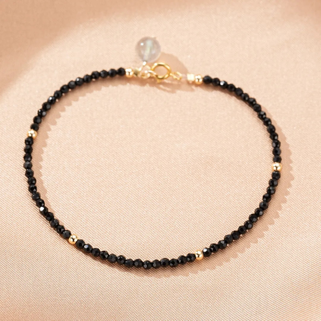 Labradorite and Rock Crystal Bracelet "Intense Charm"