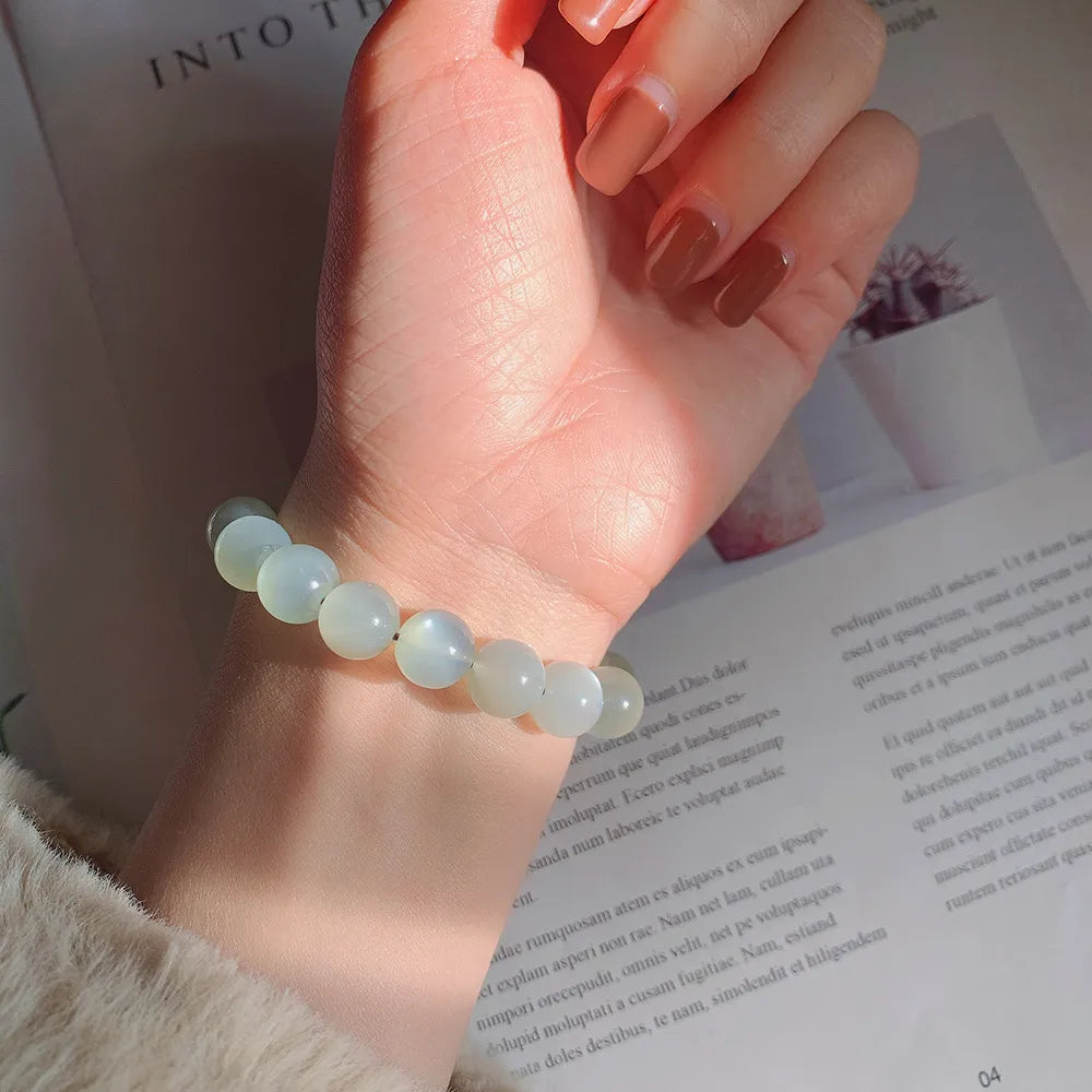 White Moonstone Bracelet "Lunar Elegance"