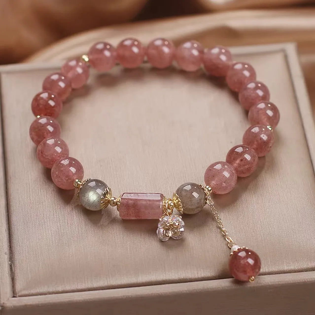 Bracelet Strawberry Quartz "Sweet Flower"