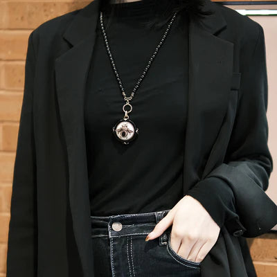 Collar de Ágata Negra "Reina Negra"