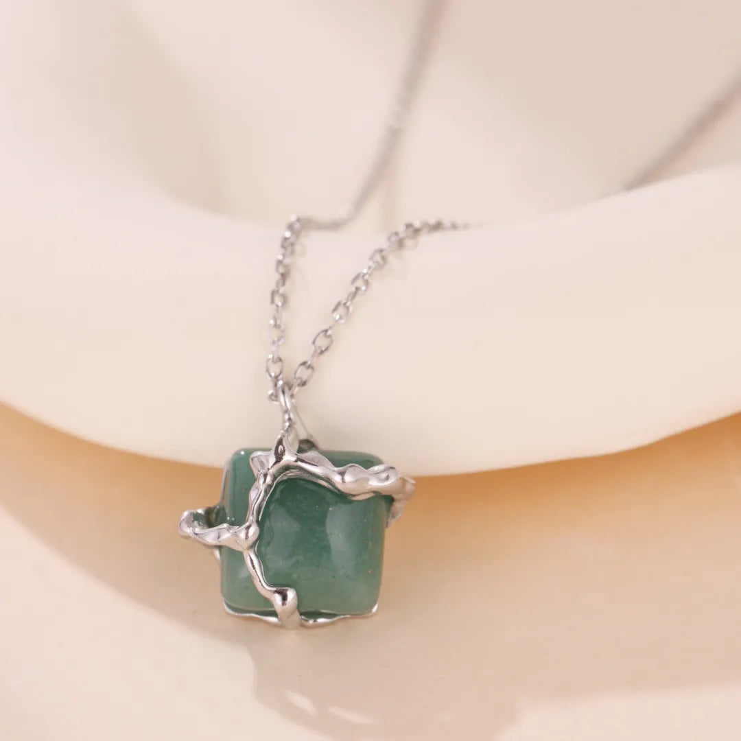 Aventurine Necklace "Nature Embraced" Silver