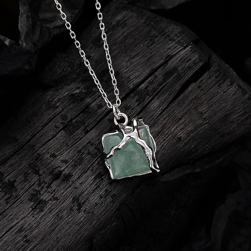 Aventurine Necklace "Nature Embraced" Silver