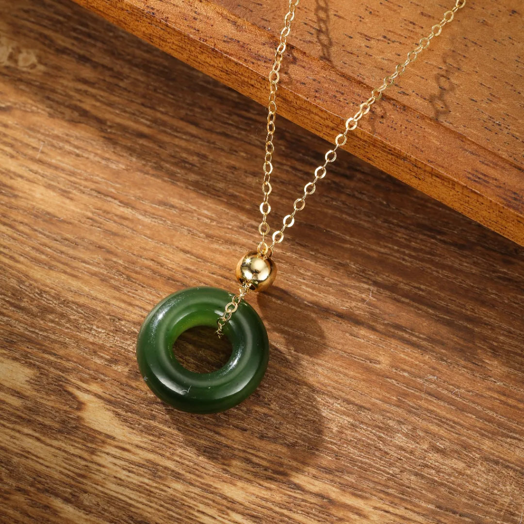 Jade Necklace "Serenity Green" Gold-Plated Silver